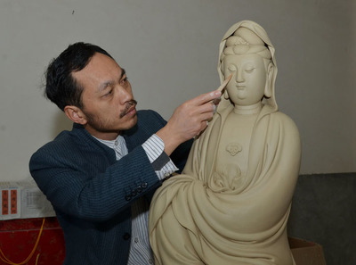 恋上德化瓷(二):陈明良作品赏析 · 罗汉文化